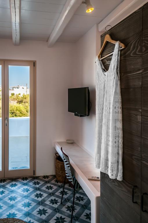 Milia Gi Suites Pollonia Oda fotoğraf